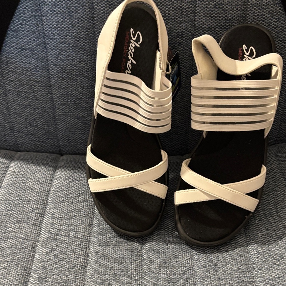 Skechers Women's white Strappy Sandals, never worn